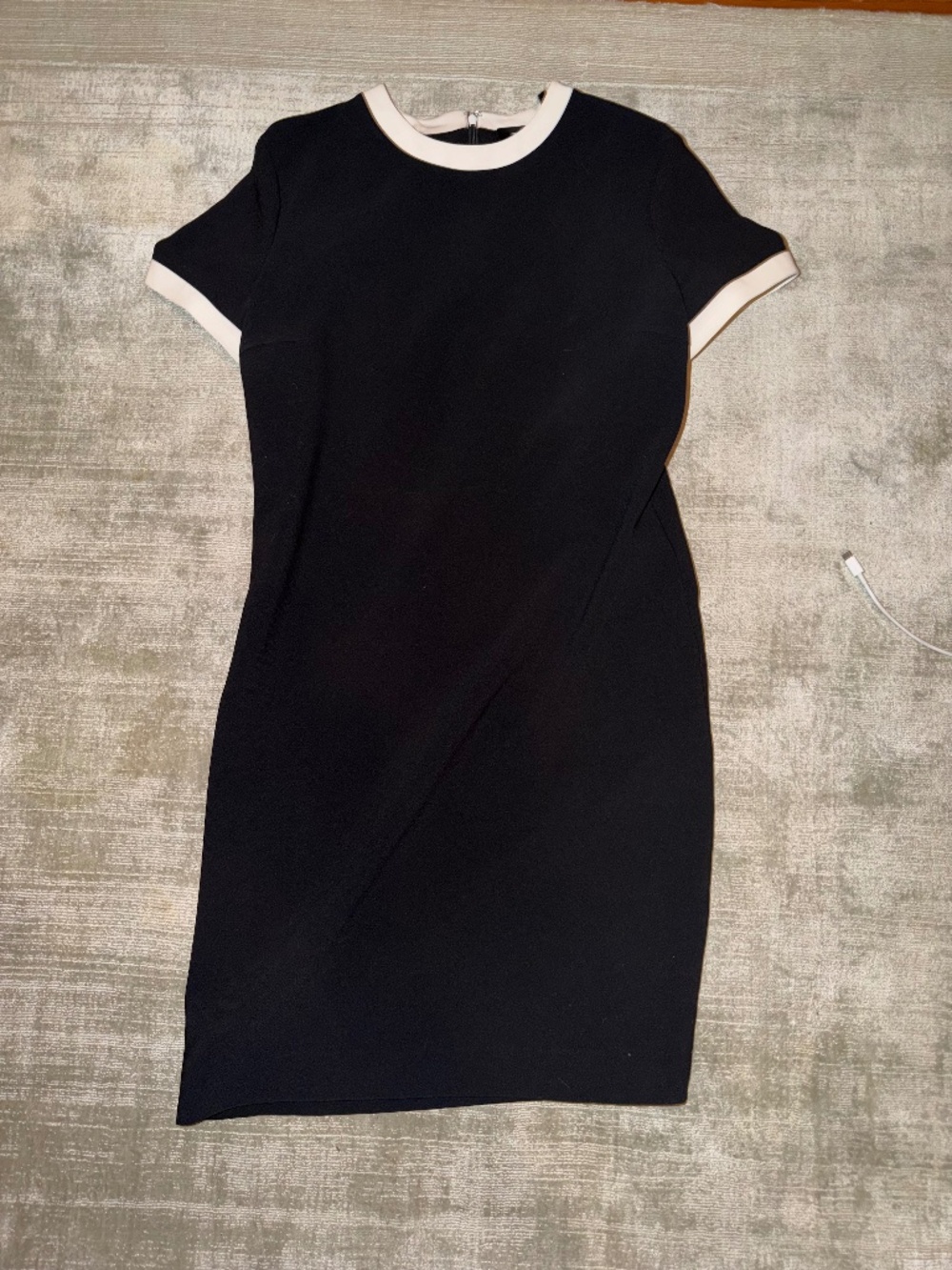 Theory: size 12: Dress